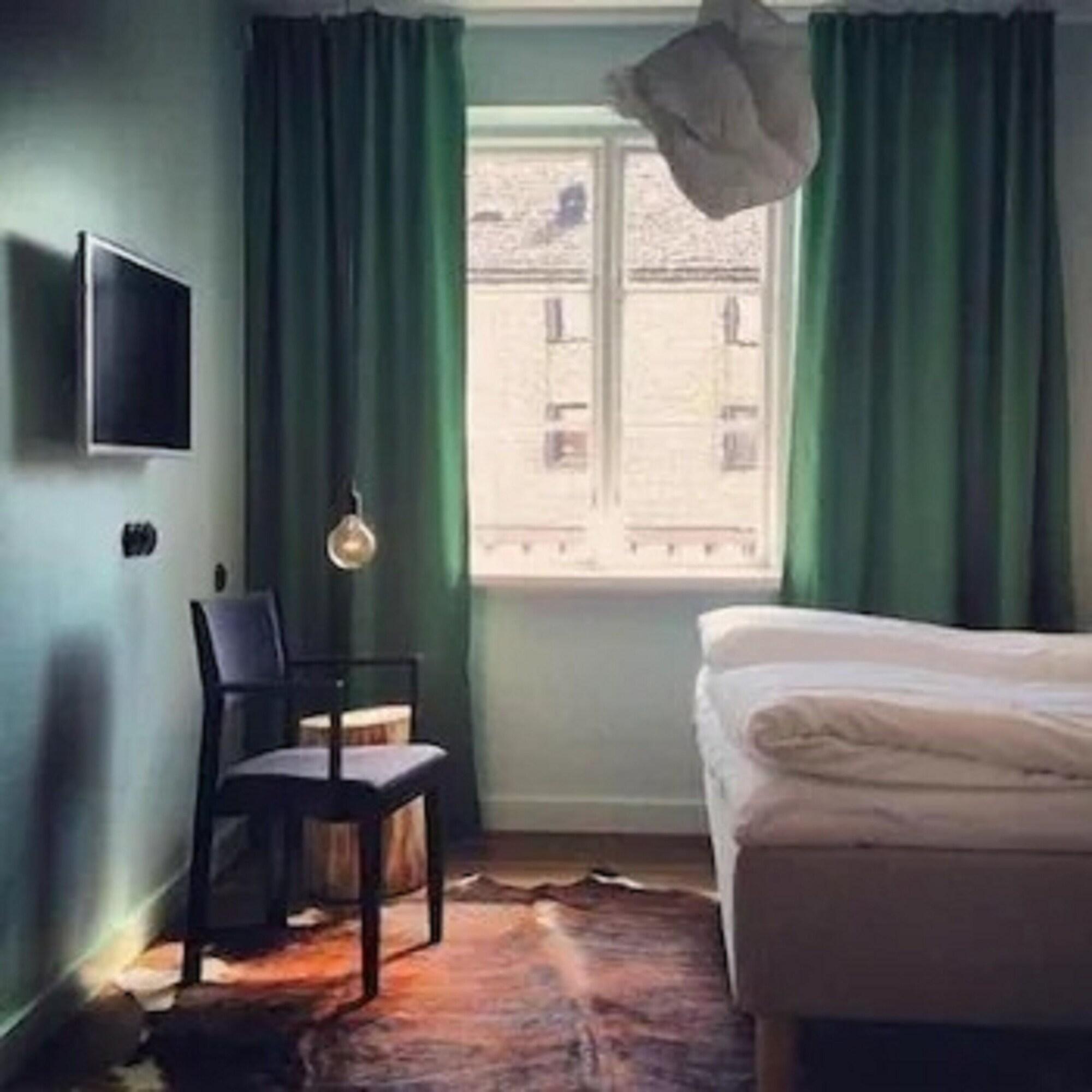 Hilda Hotel 3*